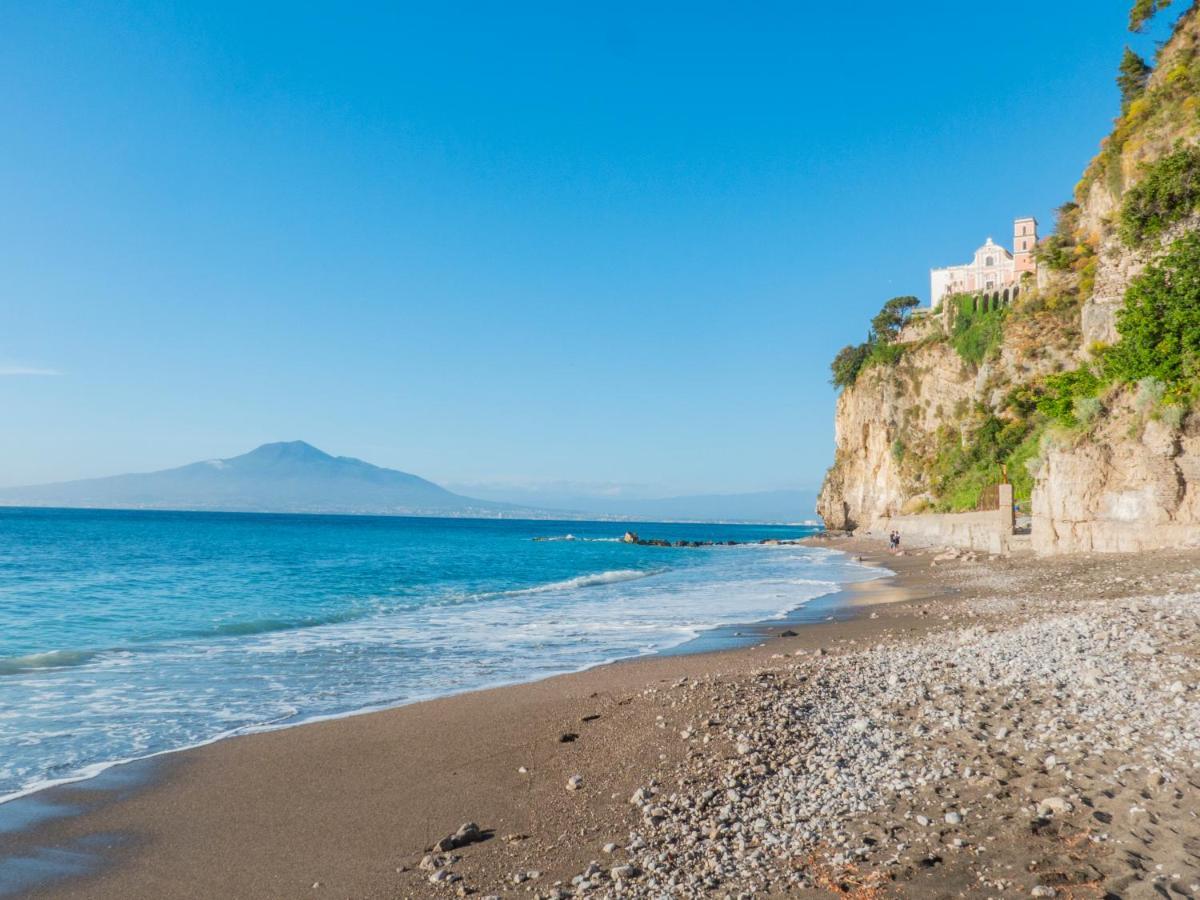 Quintessenza - Sorrento Coast Rentroom Vico Equense Buitenkant foto